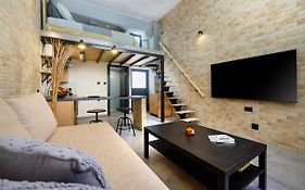 Loft 2